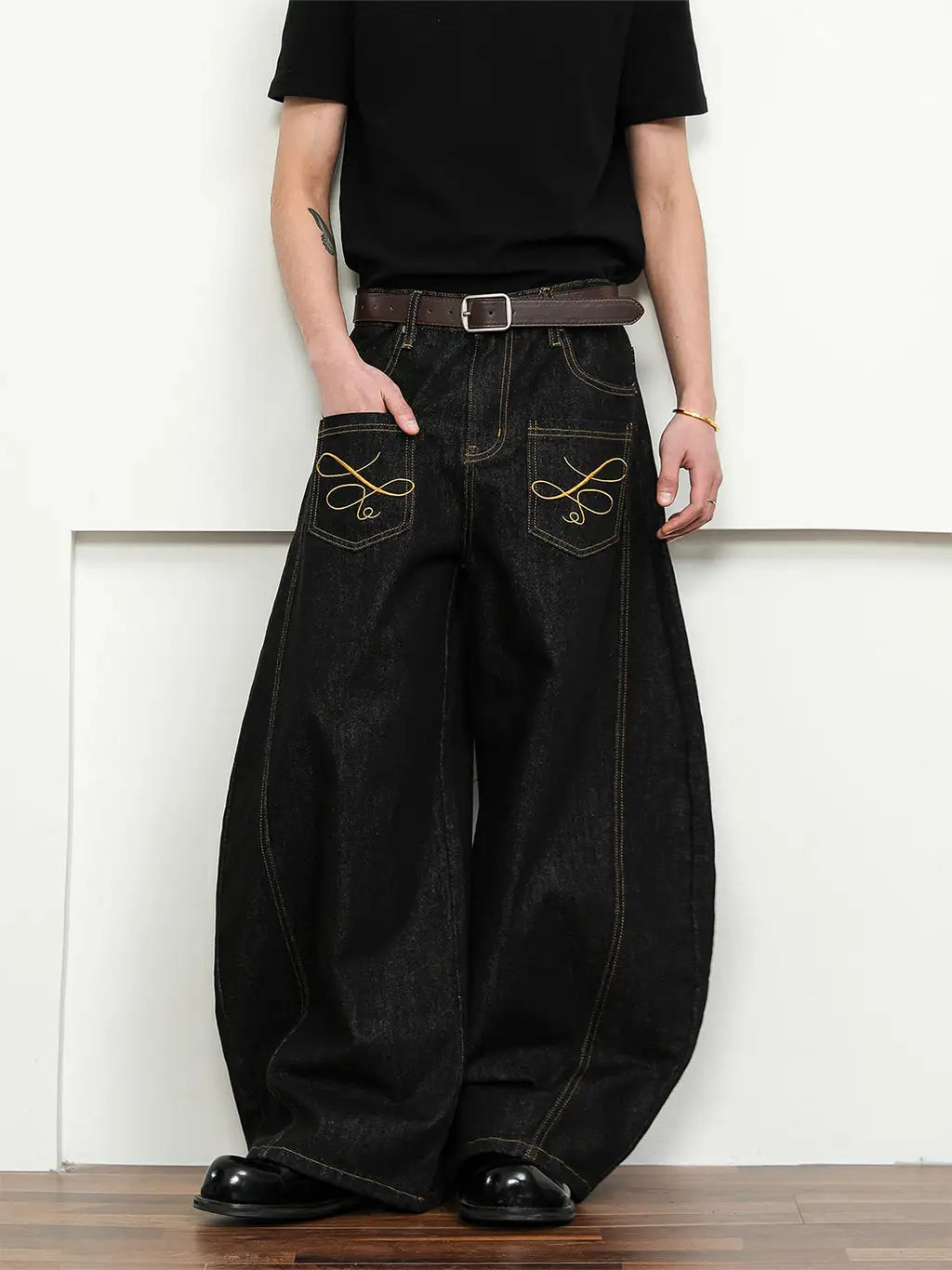 STEALTH BLACK BAGGY DENIM