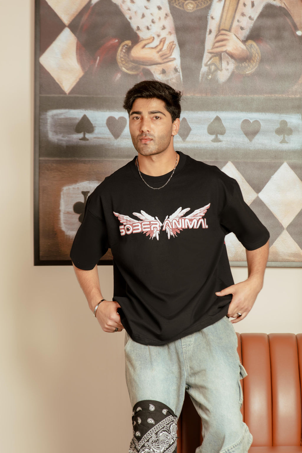 GRACE - BLACK T-SHIRT